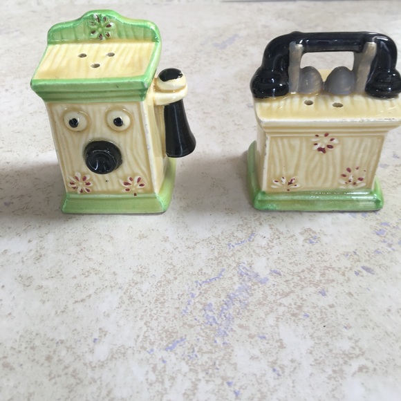 Other - Telephone Salt & Pepper Shakers